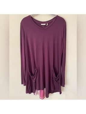 Logo by Lori Goldstein Purple Hi-Lo Top w/Front Pockets and Back Pleat Detail M